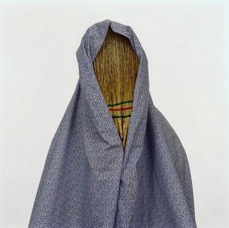 Shadi Ghadirian Like Every Day 2001